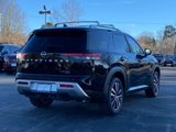 New 2025 Nissan Pathfinder Platinum image 3