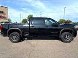Used 2022 GMC Sierra 2500 AT4 w/ AT4 Preferred Package image 6