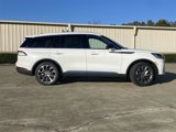 New 2025 Lincoln Aviator Reserve image 2