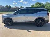 Used 2024 GMC Terrain SLE w/ Elevation Edition image 2