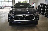 Used 2024 Toyota Highlander XLE image 2