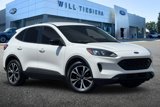 Used 2022 Ford Escape SE w/ SE Sport Appearance Package image 2