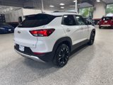 Used 2021 Chevrolet TrailBlazer LT w/ Convenience Package image 3