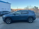 New 2025 Chevrolet Equinox LT w/ Convenience Package II image 2