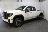 New 2025 GMC Sierra 2500 Denali Ultimate image 3