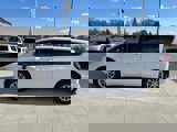 New 2025 Chrysler Pacifica Select image 5