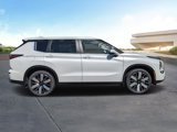 New 2025 Mitsubishi Outlander SE image 2