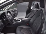 Used 2018 Toyota Camry SE image 4