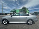 Used 2017 Volkswagen Passat 1.8T SE image 3