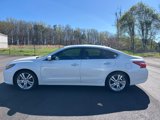 Used 2016 Nissan Altima 3.5 SL w/ 3.5 Technology Package image 2