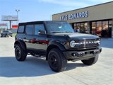 Used 2023 Ford Bronco Wildtrak image 3