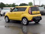 Used 2016 Kia Soul + image 3