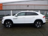 Used 2024 Volkswagen Atlas Cross Sport SE image 2