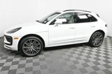 Used 2025 Porsche Macan image 2