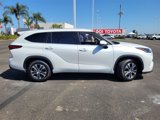 Certified 2022 Toyota Highlander XLE image 3