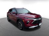 Used 2024 Chevrolet TrailBlazer LT w/ Driver Confidence Package image 3