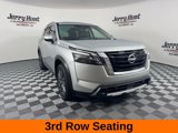 Used 2025 Nissan Pathfinder SL image 5