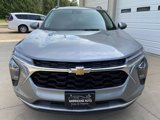 Used 2024 Chevrolet Trax LT w/ LT Convenience Package image 3
