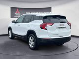 Used 2024 GMC Terrain SLE image 3