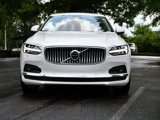 New 2025 Volvo S90 B6 Plus image 2