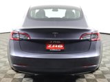 Used 2022 Tesla Model 3 Standard Range image 4