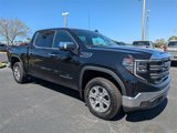 New 2025 GMC Sierra 1500 SLT w/ SLT Convenience Package image 2