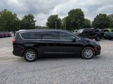 New 2026 Chrysler Pacifica Select image 6