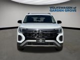 New 2025 Volkswagen Atlas Peak Edition SE image 3