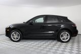 Used 2025 Porsche Macan image 2