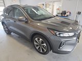 Used 2023 Ford Escape Platinum image 3