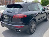 Used 2017 Porsche Cayenne S Platinum image 4