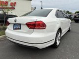 Used 2014 Volkswagen Passat TDI SEL Premium image 2