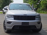 Used 2018 Jeep Grand Cherokee Altitude image 3