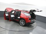New 2026 Chevrolet Traverse High Country image 2