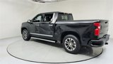 Used 2025 Chevrolet Silverado 1500 High Country w/ Technology Package image 3