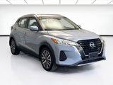 Used 2023 Nissan Kicks SV image 3