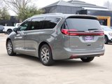 New 2025 Chrysler Pacifica Pinnacle image 5