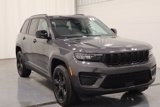 New 2025 Jeep Grand Cherokee Altitude image 2