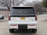 New 2025 Nissan Armada SL w/ Captain's Chari Seat Package image 4