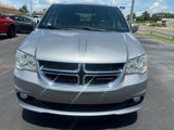 Used 2019 Dodge Grand Caravan SXT image 4