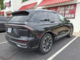 Used 2024 Lincoln Nautilus Reserve image 5