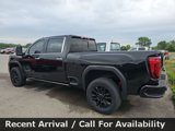 Used 2022 GMC Sierra 2500 Denali w/ Denali Black Diamond Edition image 3