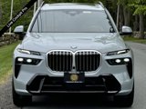 Used 2023 BMW X7 xDrive40i w/ M Sport Package image 3