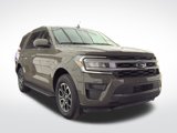 Used 2024 Ford Expedition XLT image 4