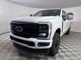 New 2025 Ford F350 4x4 Crew Cab Super Duty image 3