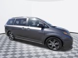 Used 2017 Toyota Sienna SE Premium image 6
