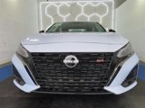 Used 2024 Nissan Altima 2.0 SR image 2