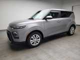 Used 2022 Kia Soul LX image 2