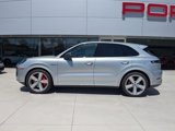 New 2025 Porsche Cayenne Turbo image 2