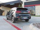 Used 2022 Kia Niro EX Premium image 5